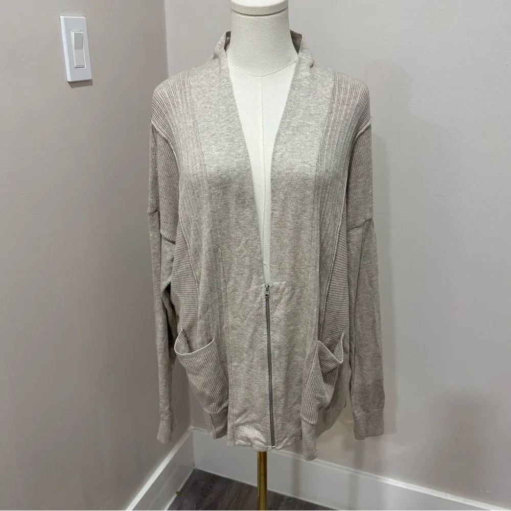 Abercrombie Zip Cardigan Size Large